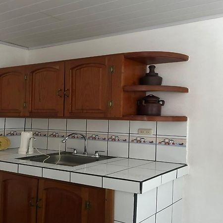 Casa Robles - Your Stay Near Airport Манагуа Екстериор снимка
