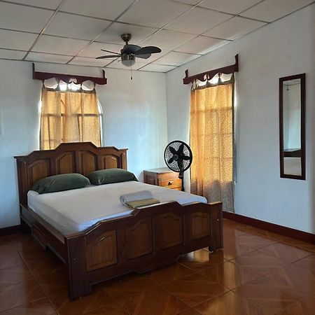 Casa Robles - Your Stay Near Airport Манагуа Екстериор снимка