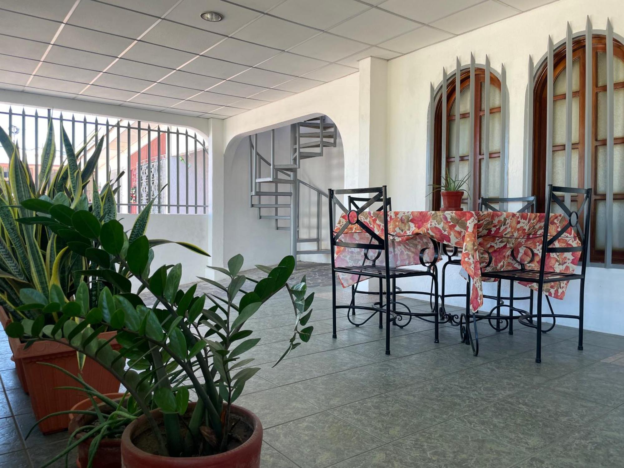Casa Robles - Your Stay Near Airport Манагуа Екстериор снимка
