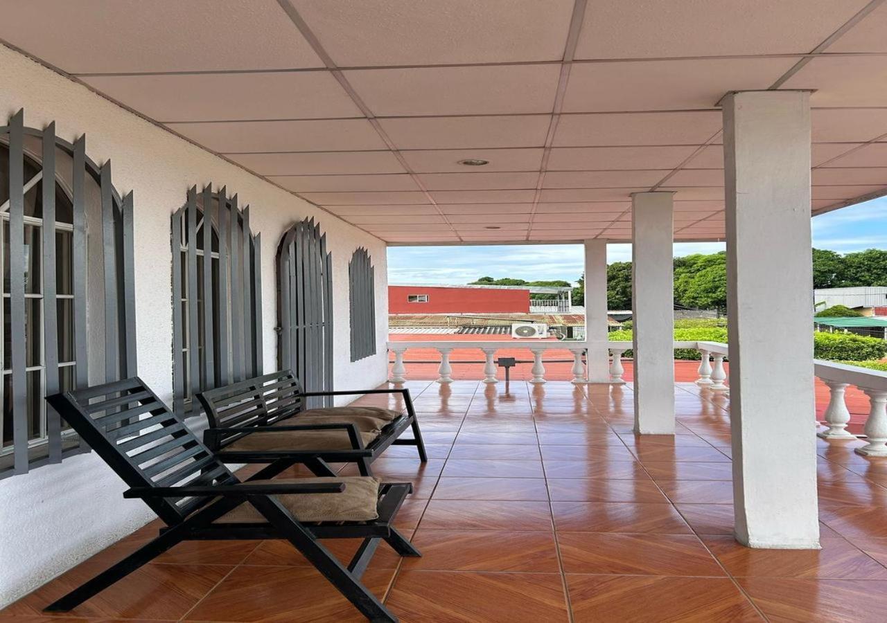 Casa Robles - Your Stay Near Airport Манагуа Екстериор снимка