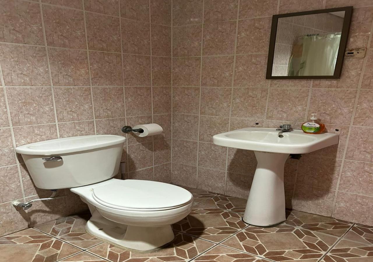 Casa Robles - Your Stay Near Airport Манагуа Екстериор снимка
